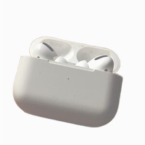Apple AirPods Pro (2nd Gen) Wireless Earbuds w/ MagSafe Charging Case (Used)